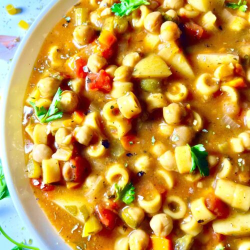 vegan minestrone soup in bowl
